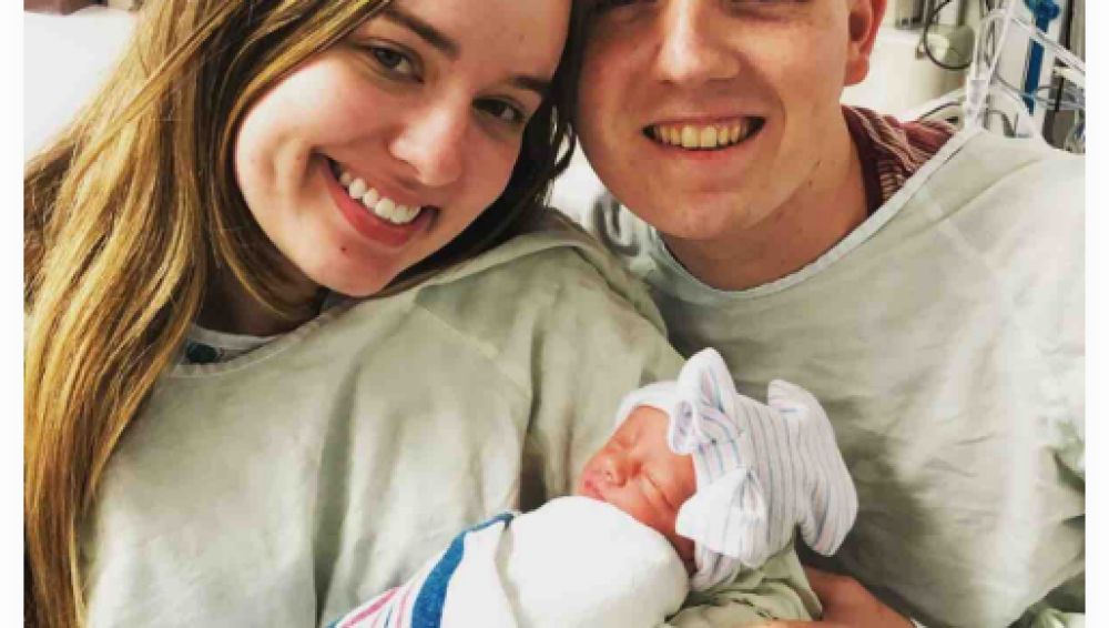 Bryson y Grace Mawn con su hija