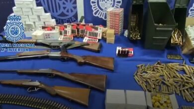 Desmantelan un taller clandestino para modificar armas de fuego en Córdoba