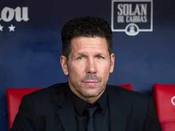 Simeone, en el banquillo Simeone, en el banquillo