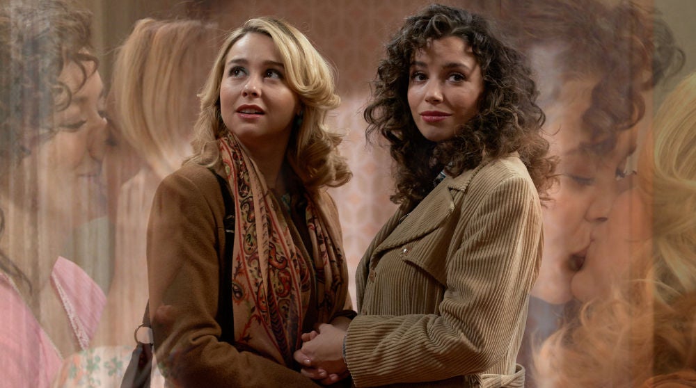 Las escenas más románticas de Luisita y Amelia en 'Amar es para siempre'