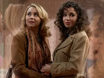 Las escenas más románticas de Luisita y Amelia en 'Amar es para siempre' Las escenas más románticas de Luisita y Amelia en 'Amar es para siempre'