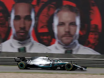 Valtteri Bottas rueda durante el GP de China Valtteri Bottas rueda durante el GP de China