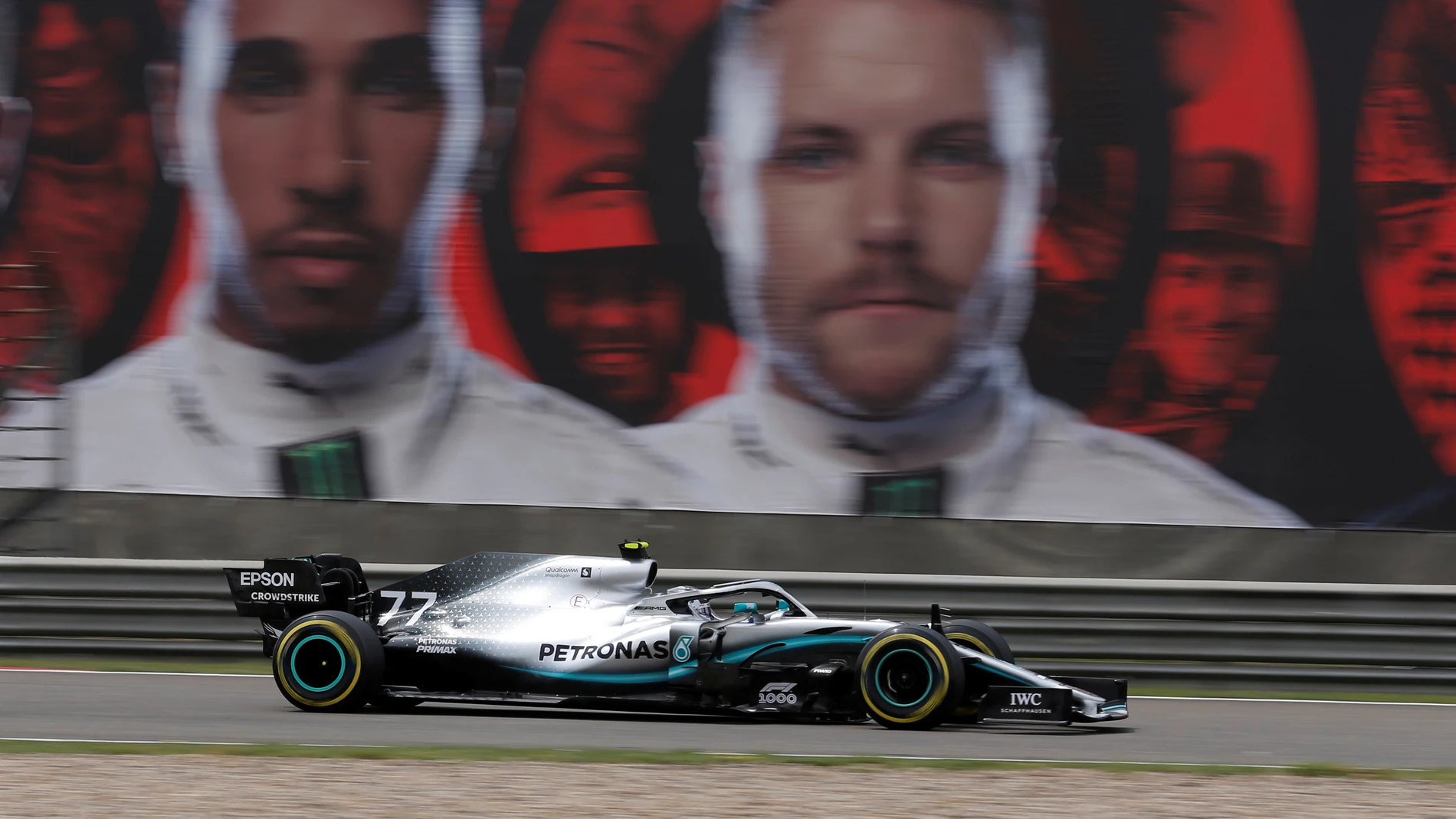 Valtteri Bottas rueda durante el GP de China Valtteri Bottas rueda durante el GP de China
