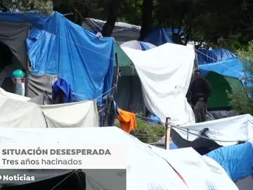 Las ONGs hacen llamamientos a la Unión Europea para dar una salida a los más de 13.000 refugiados que viven en Grecia Las ONGs hacen llamamientos a la Unión Europea para dar una salida a los más de 13.000 refugiados que viven en Grecia