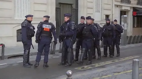 Oleada de suicidios entre las fuerzas del orden en Francia: 25 agentes se han quitado la vida en 2019 Oleada de suicidios entre las fuerzas del orden en Francia: 25 agentes se han quitado la vida en 2019