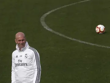 Zinedine Zidane, entrenador del Real Madrid Zinedine Zidane, entrenador del Real Madrid