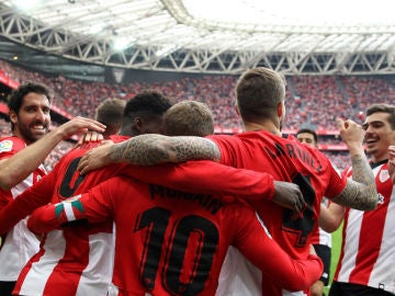 El Athletic celebra un gol