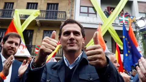Albert Rivera en un acto en Renteria Albert Rivera en un acto en Renteria