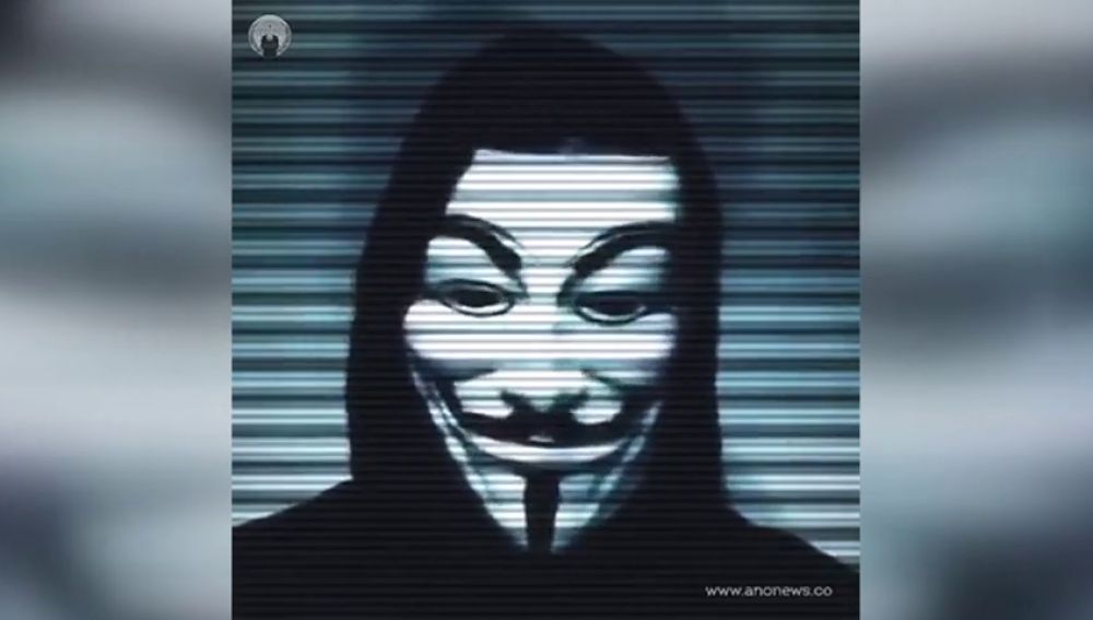 La amenaza de Anonymous: "¡Liberen a Julian Assange o lo pagarán!"