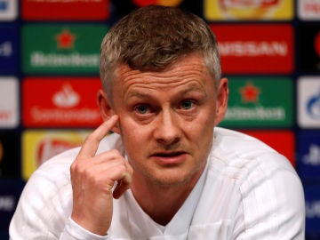 Solskjaer, en rueda de prensa en el Camp Nou