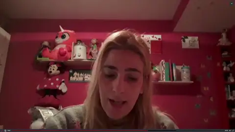 Una madre que perdió a su hija por el cáncer, a los políticos: "Estáis condenando a nuestros hijos a morir" Una madre que perdió a su hija por el cáncer, a los políticos: "Estáis condenando a nuestros hijos a morir"