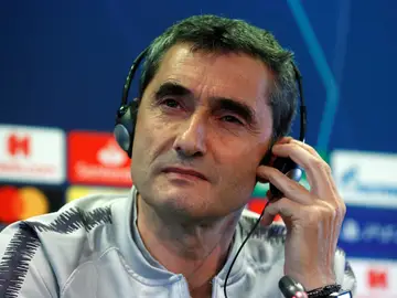 Valverde en rueda de prensa Valverde en rueda de prensa