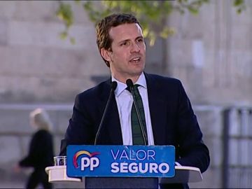 Pablo Casado, en Madrid: "Estoy con el líder político al que amenacen por dar un mitín en España"