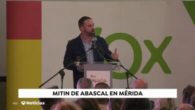 Abascal asegura que Vox es la única garantía para echar al 