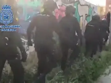 Detenido por amenazar a su expareja con matar a los hijos si no le trae droga Detenido por amenazar a su expareja con matar a los hijos si no le trae droga