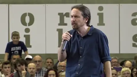 Pablo Iglesias carga contra la JEC y Sánchez por la polémica del debate: "Debatir es una obligación para la ciudadanía Pablo Iglesias carga contra la JEC y Sánchez por la polémica del debate: "Debatir es una obligación para la ciudadanía