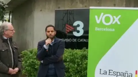 Vox pretende cerrar TV3 y todas las televisiones autonómicas Vox pretende cerrar TV3 y todas las televisiones autonómicas