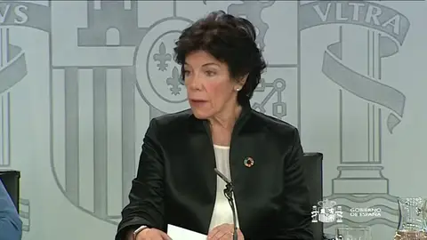 Isabel Celaá: "Sánchez acude con la voluntad de que sea un debate alejado del insulto y la crispación" Isabel Celaá: "Sánchez acude con la voluntad de que sea un debate alejado del insulto y la crispación"
