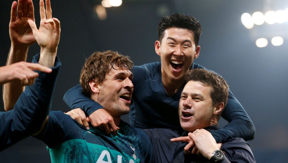 Ll.orente, Son y Pochettino celebran la clasificación para semifinales