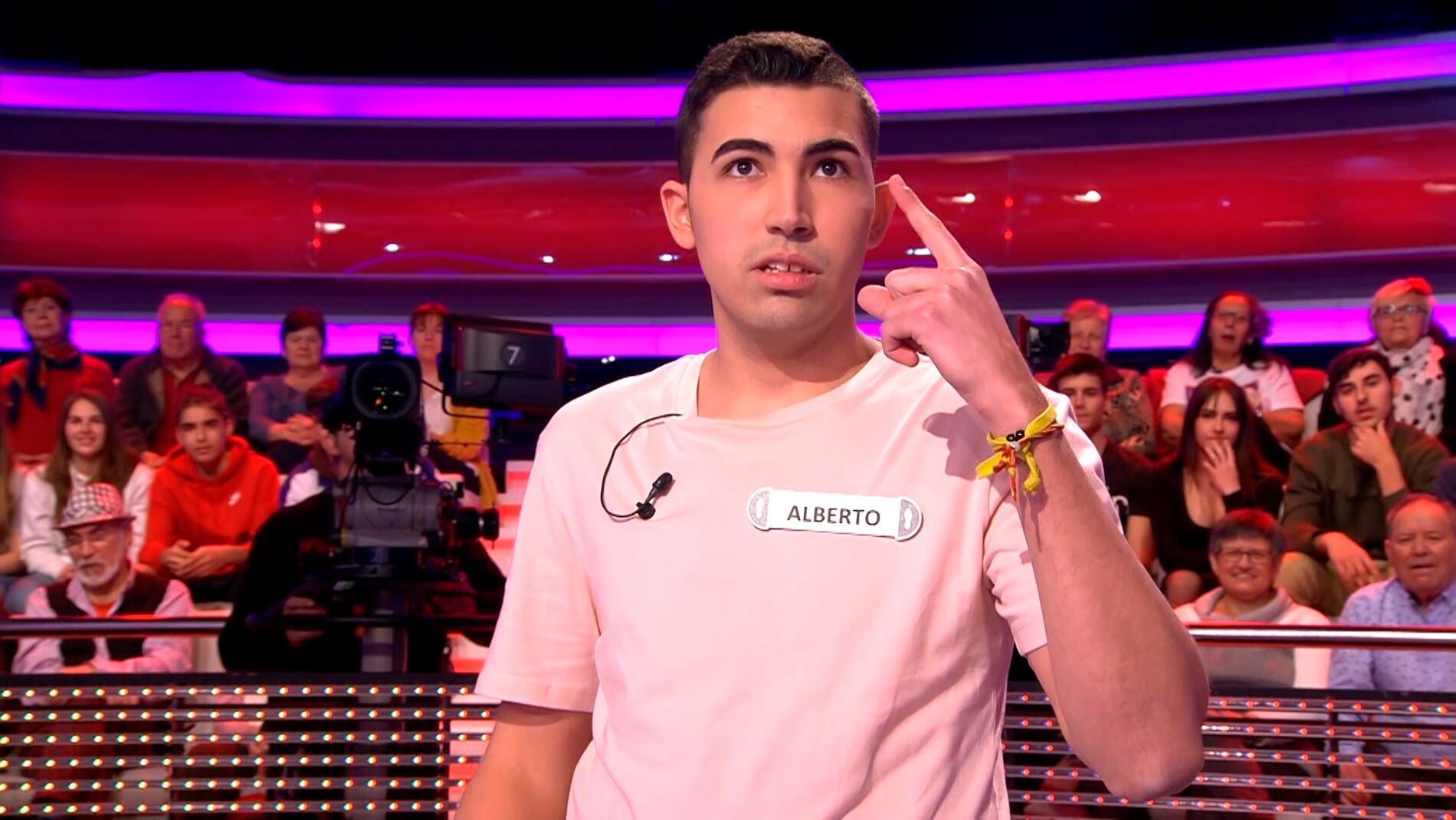 Alberto cuenta uno de los peores chistes de la historia de ‘¡Ahora caigo!’