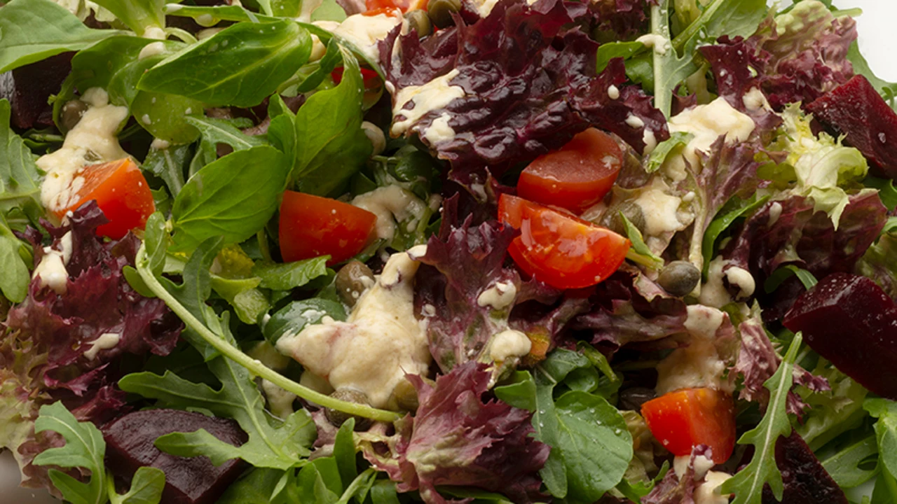 KARLOS ARGUIÑANO EN TU COCINA: Ensalada de remolacha image of KARLOS ARGUIÑANO EN TU COCINA: Ensalada de remolacha