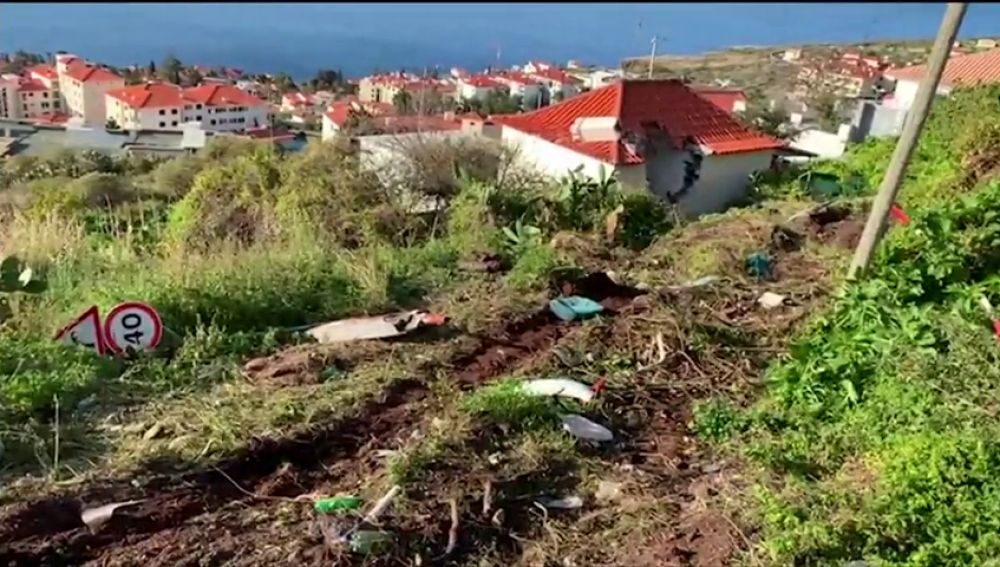 Retiran el autobús siniestrado que provocó la 29 turistas alemanes en Madeira