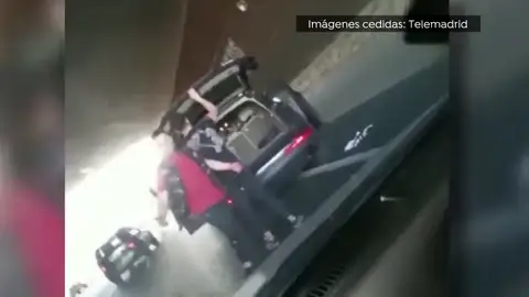 Paliza a un conductor en la M40 de Madrid Paliza a un conductor en la M40 de Madrid