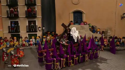 Un joven recalca la procesión más famosa de Cuenca con Playmobil Un joven recalca la procesión más famosa de Cuenca con Playmobil