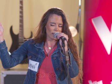 Lorena Fernández relata la 'Historia de un amor' de Luis Miguel durante los castings piano Lorena Fernández relata la 'Historia de un amor' de Luis Miguel durante los castings piano