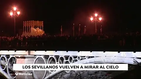 La lluvia retrasa y cancela diferentes procesiones en todo el territorio español en este Viernes Santo La lluvia retrasa y cancela diferentes procesiones en todo el territorio español en este Viernes Santo