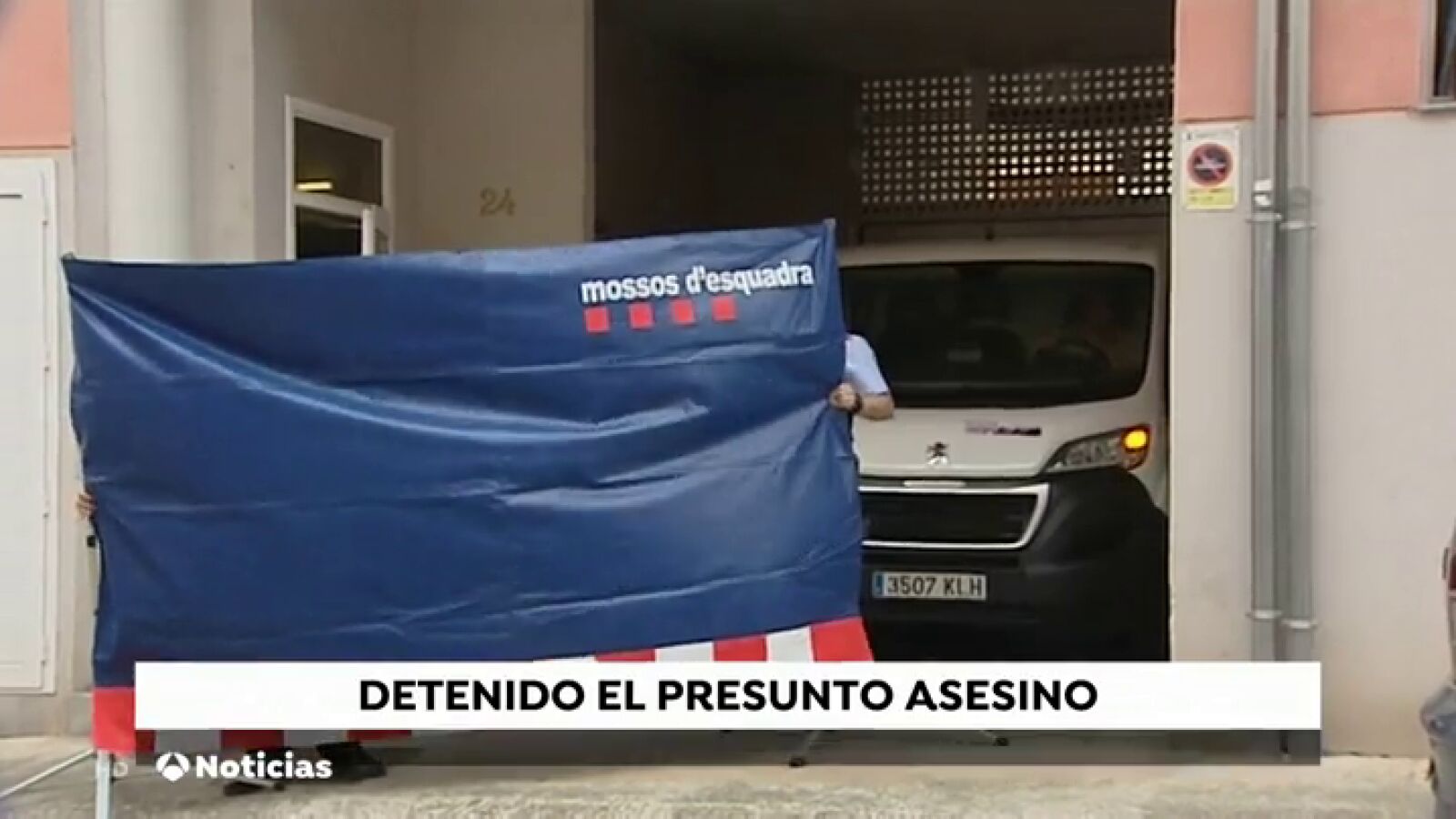 Detienen a un hombre por el asesinato de su mujer en Olot