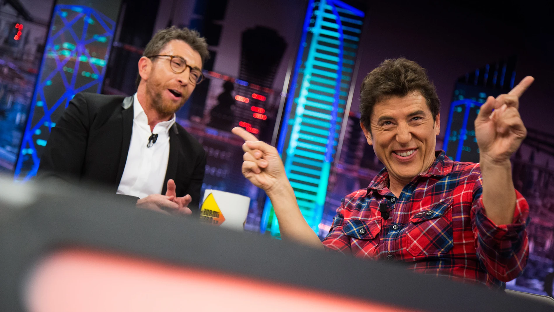 La petición de Pablo Motos a los espectadores de 'El Hormiguero 3.0': "Hola Manel, ¿cómo andamios?"