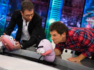 Trancas y Barrancas retan a Manel Fuentes con el juego 'Poqu&iacute;simo o much&iacute;simo'