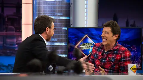 Manel Fuentes desvela todos los detalles del nuevo talent show de Antena 3, 'Masters de la reforma': "Sufren, lloran, te ríes" Manel Fuentes desvela todos los detalles del nuevo talent show de Antena 3, 'Masters de la reforma': "Sufren, lloran, te ríes"