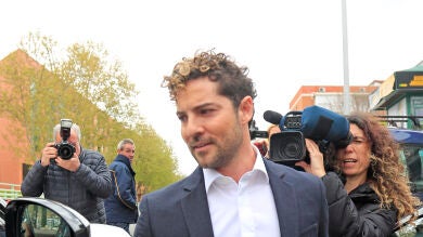 Primeras declaraciones de un destrozado David Bisbal tras la muerte de Álex Casademunt: 