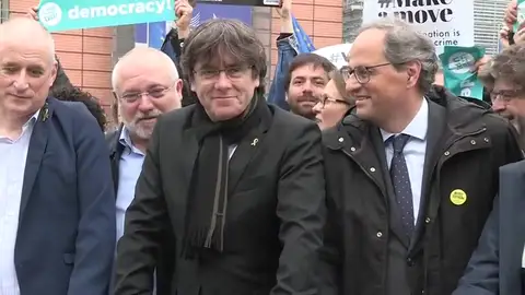 Torra mantiene la condecoración a Núria de Gispert Torra mantiene la condecoración a Núria de Gispert