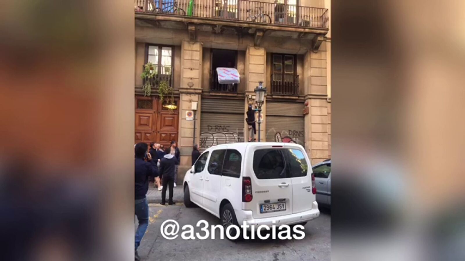 Golpean al dueño de un piso cuando intentaba sacar a unos okupas