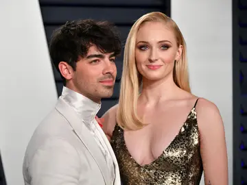 Joe Jonas y Sophie Turner Joe Jonas y Sophie Turner
