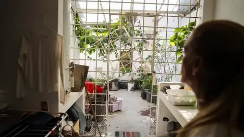 Asaltan la casa de Leopoldo López y Lilian Tintori Antena 3 Noticias acompaña a Tintori