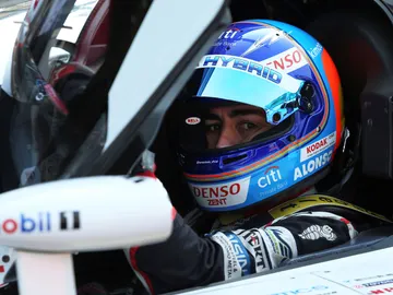 El piloto español Fernando Alonso El piloto español Fernando Alonso