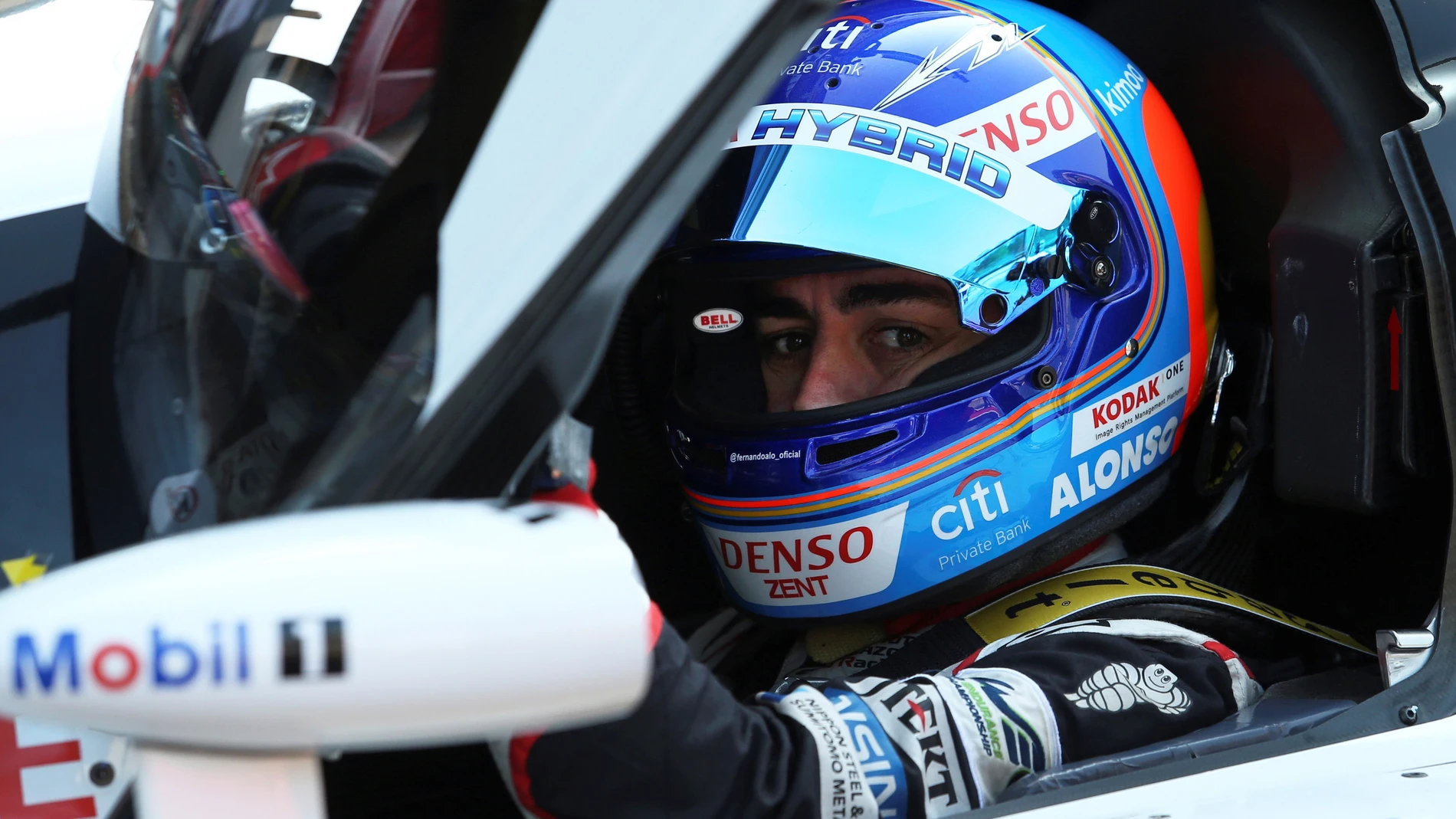 El piloto español Fernando Alonso El piloto español Fernando Alonso