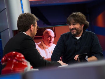 "Me puse a llorar", Jordi &Eacute;vole cuenta en 'El Hormiguero 3.0' c&oacute;mo descarg&oacute; la tensi&oacute;n tras la entrevista al Papa Francisco
