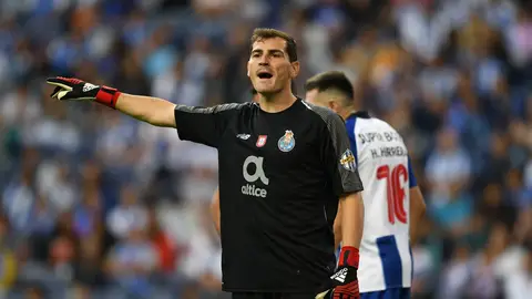 Iker Casillas, durante un partido con el Oporto Iker Casillas, durante un partido con el Oporto