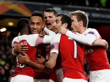 Aubameyang celebra con sus compañeros uno de sus goles en el Arsenal Aubameyang celebra con sus compañeros uno de sus goles en el Arsenal