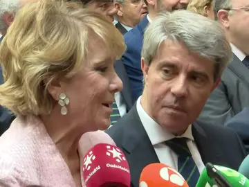 Aguirre sobre las "mamandurrias": "Casado ha querido dar una patada a Abascal en mi trasero" Aguirre sobre las "mamandurrias": "Casado ha querido dar una patada a Abascal en mi trasero"