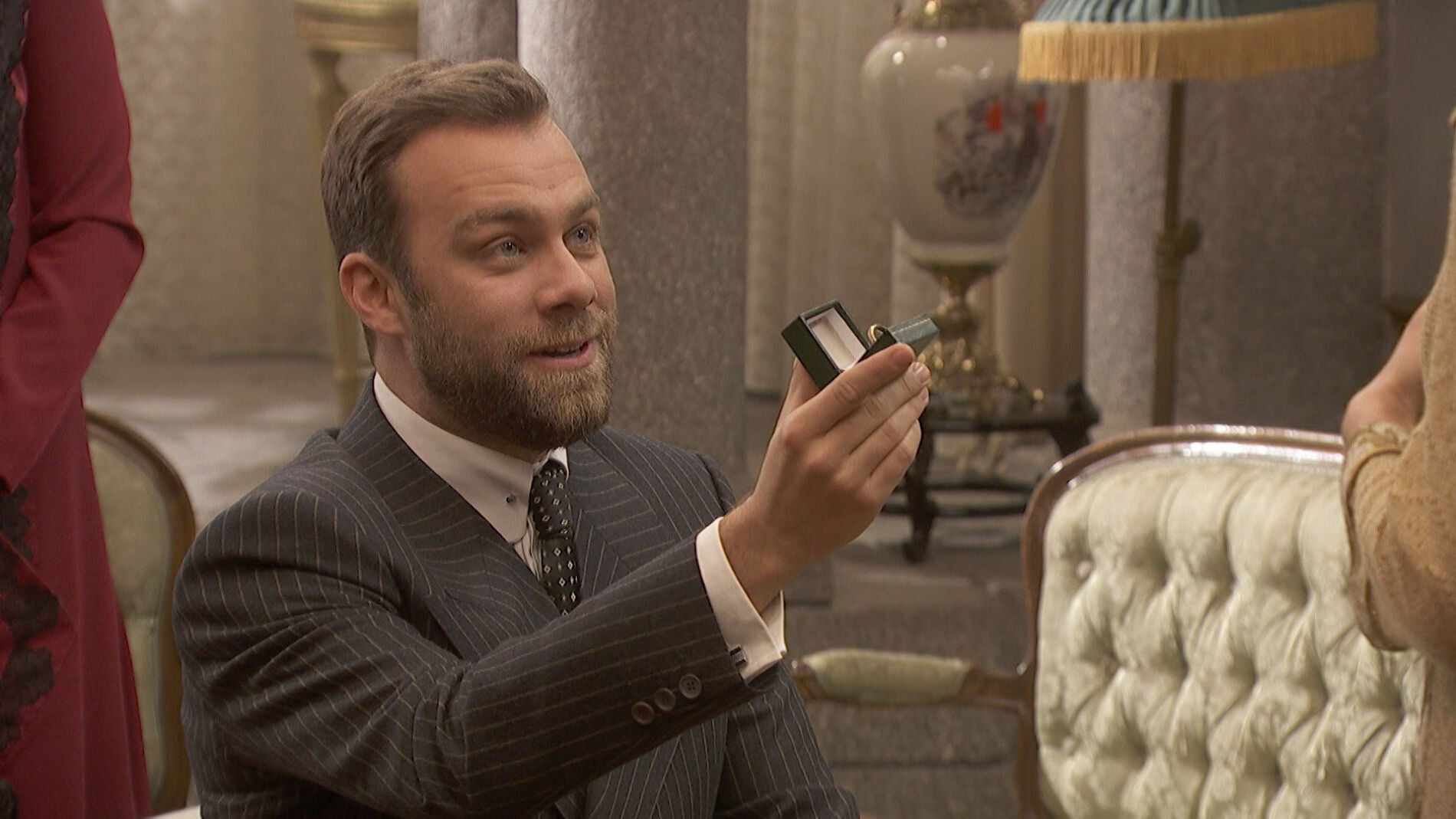 La rom&aacute;ntica petici&oacute;n de matrimonio de Fernando a Mar&iacute;a Elena 