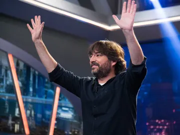 Jordi Évole anuncia en 'El Hormiguero 3.0' que no seguirá presentando 'Salvados' Jordi Évole anuncia en 'El Hormiguero 3.0' que no seguirá presentando 'Salvados'