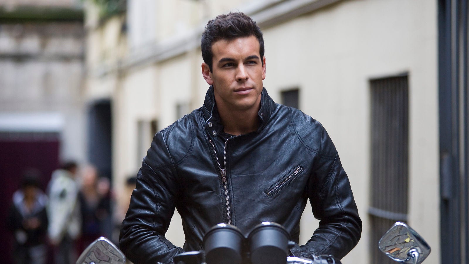 Mario Casas, dispuesto a hacer la tercera parte de '3 metros sobre el cielo': 