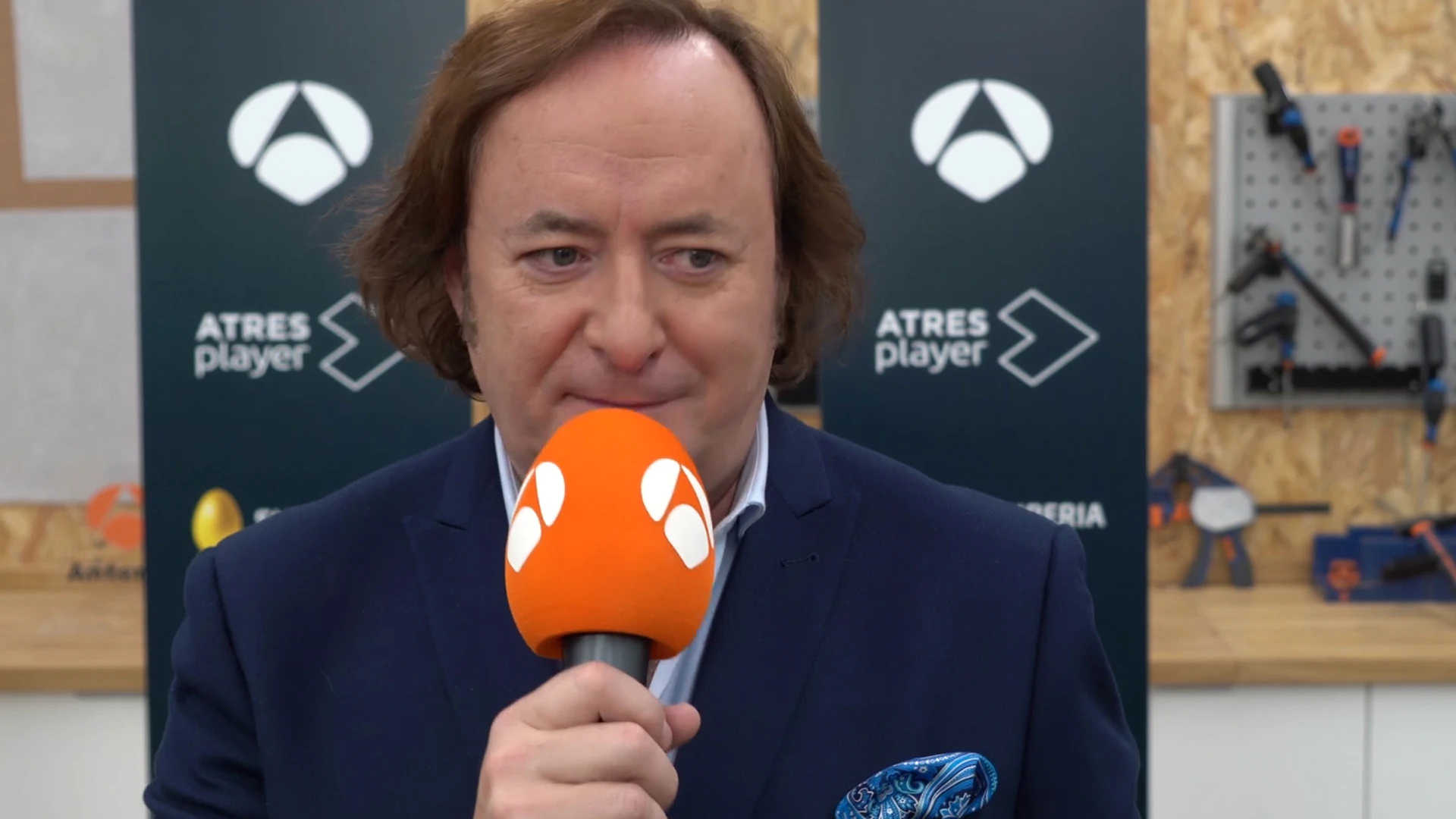 Tomás Alía se somete al test de 'Masters de la reforma' sobre bricolaje y decoración