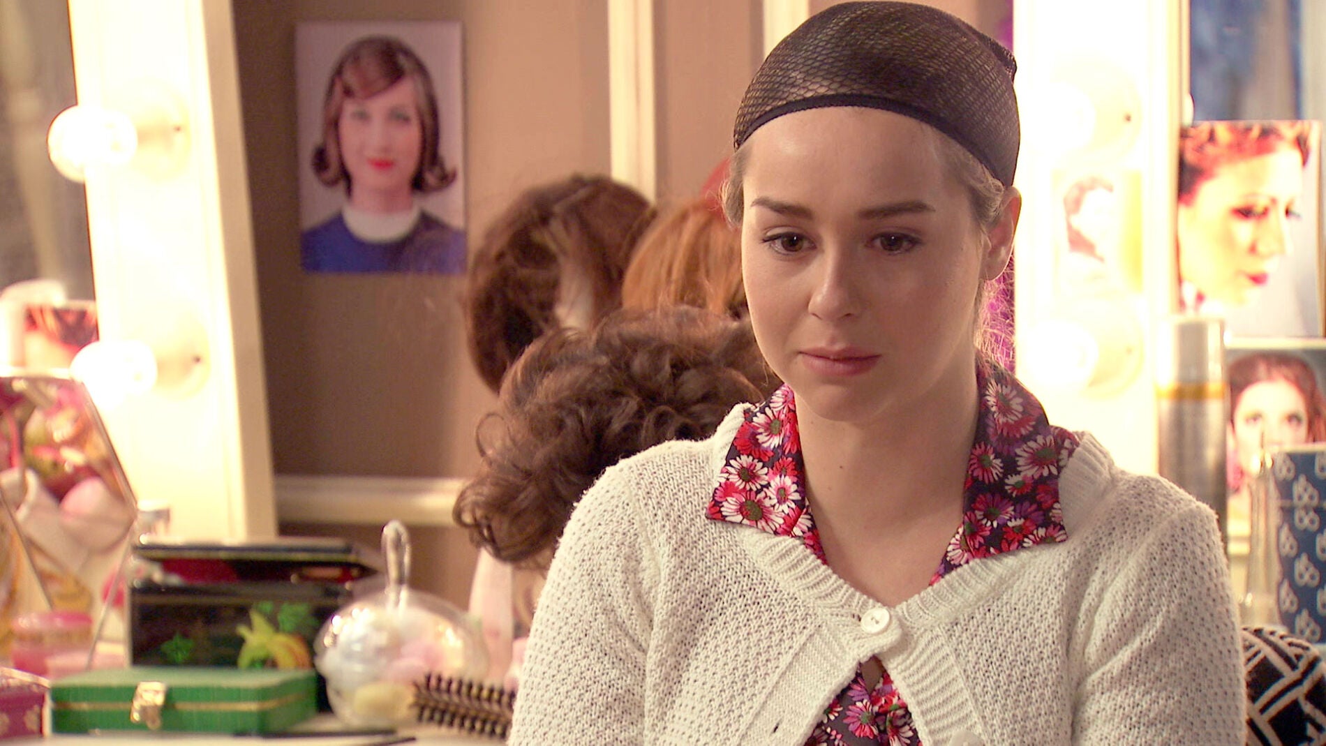 Luisita, celosa del éxito de Amelia